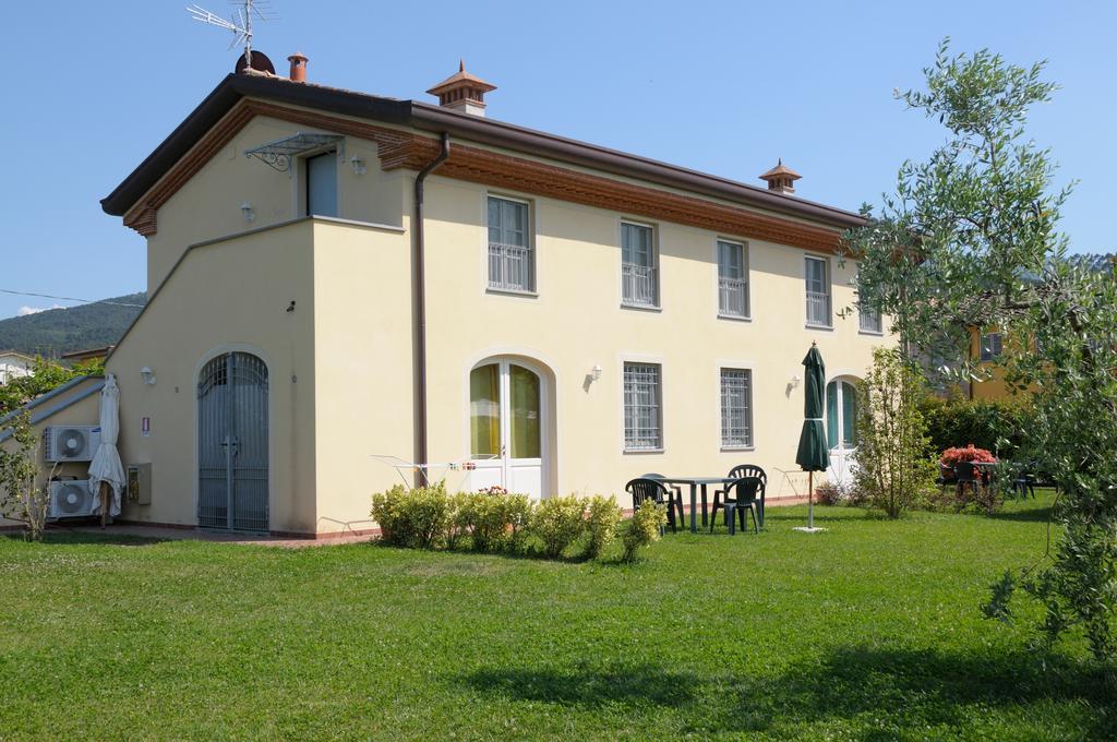 Appartamenti Vacanze Il Nottolini Capannori Exterior foto